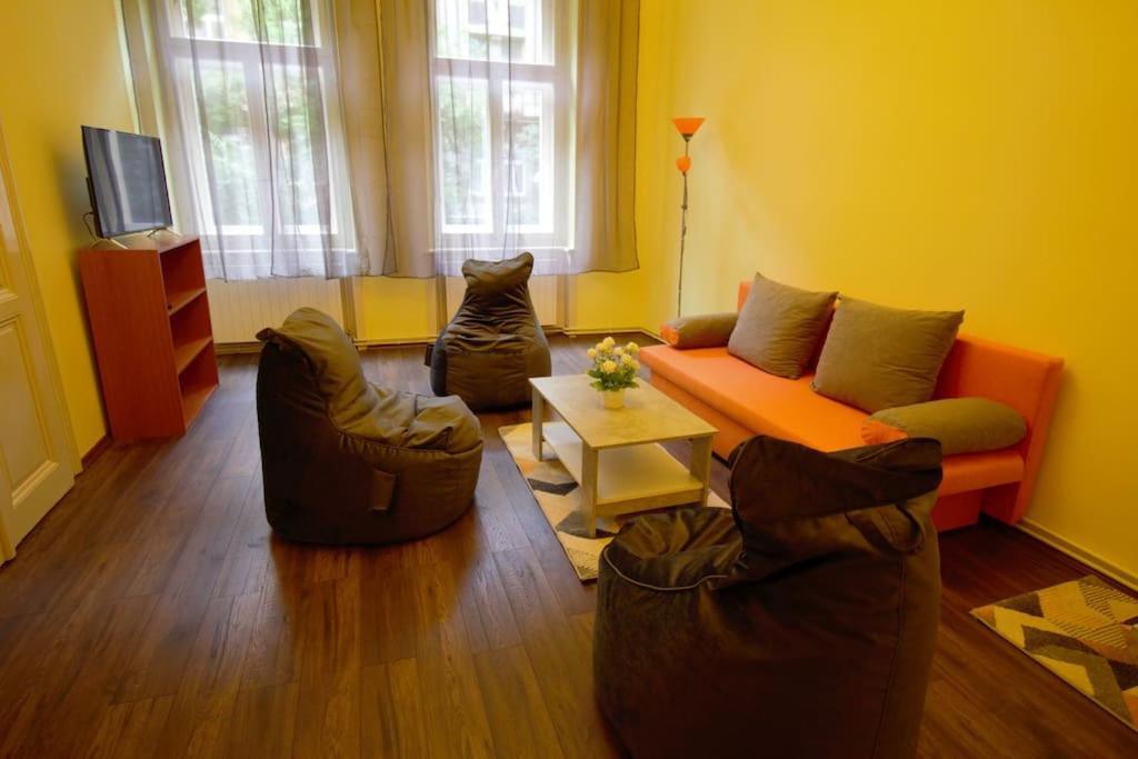 Comfort 2Bedrooms Quite Place!-Vinohrady 布拉格 外观 照片